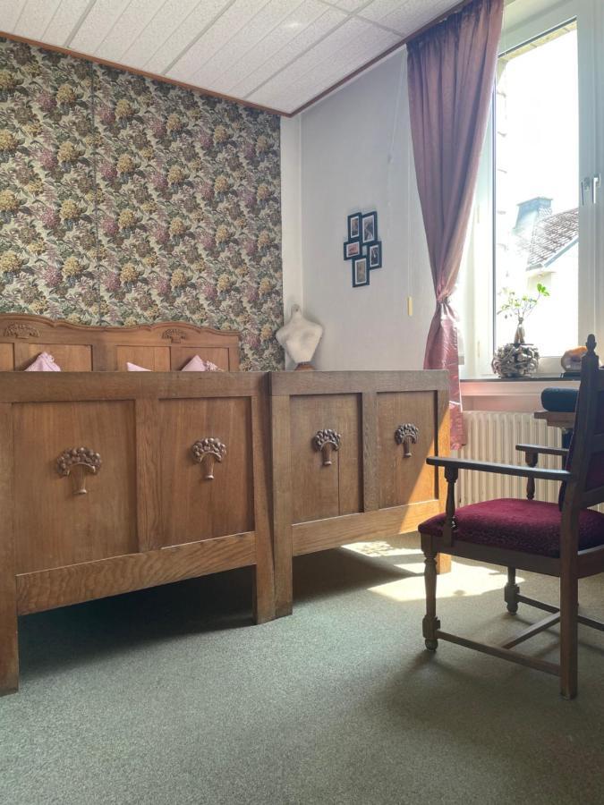 Private Room - Waldbadenstore St. Vith Dış mekan fotoğraf